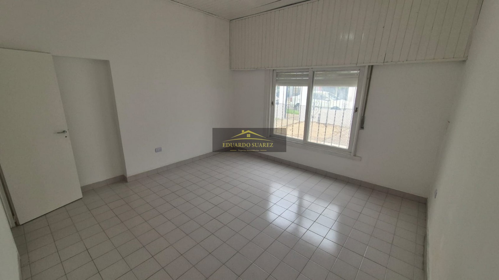 VENTA CASA 4 AMB CENTRO JOSE C PAZ