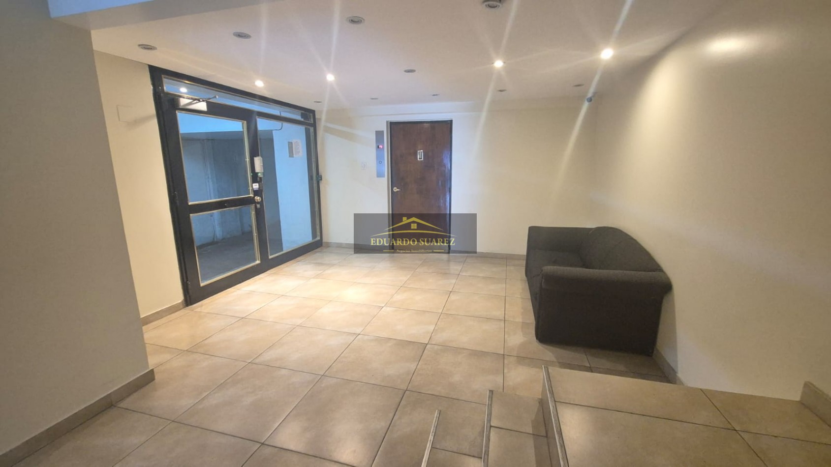 Departamento 5 amb semi piso