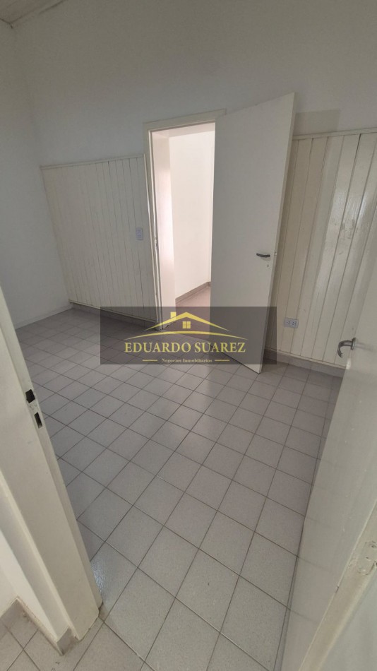 VENTA CASA 4 AMB CENTRO JOSE C PAZ