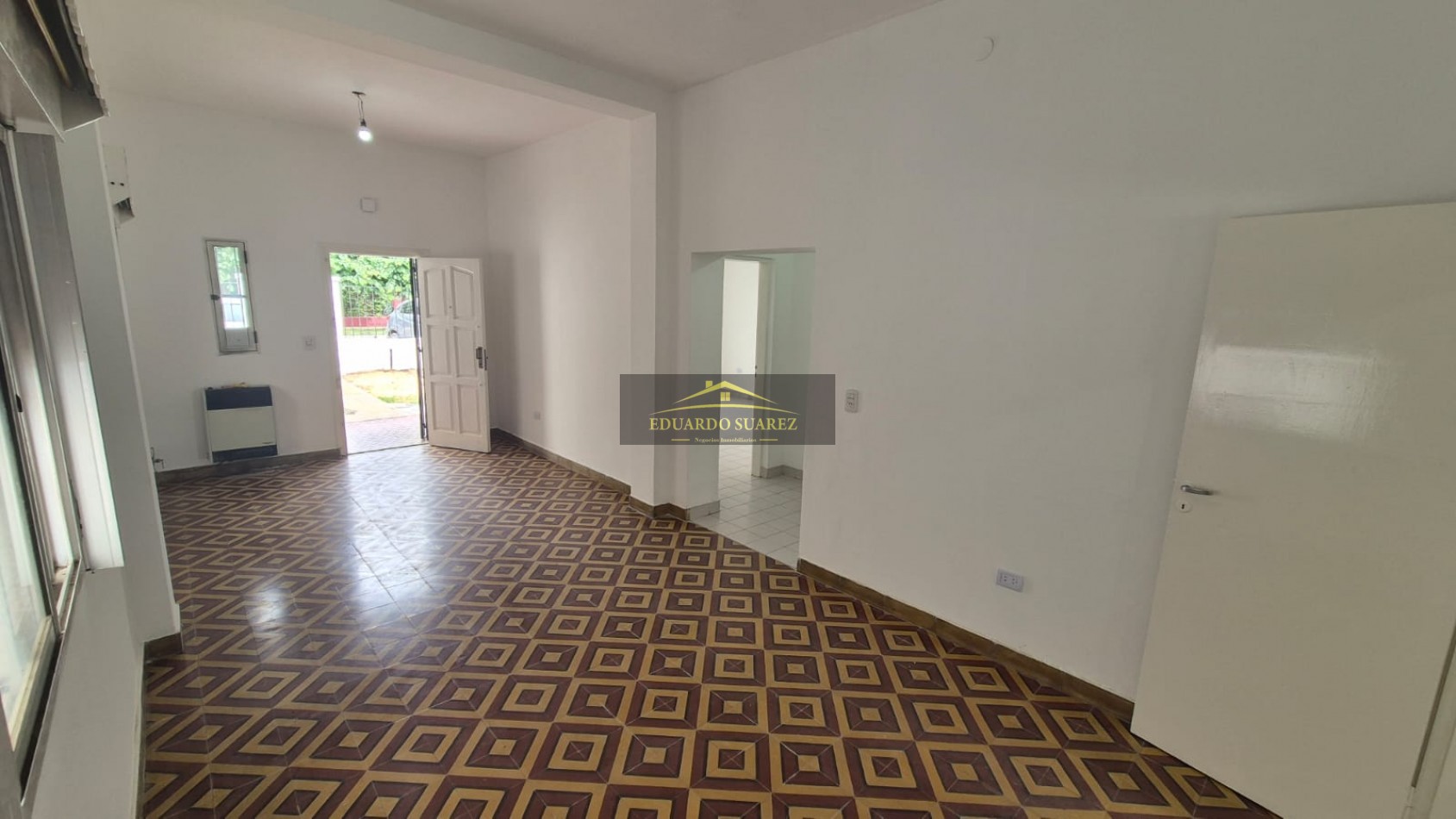 VENTA CASA 4 AMB CENTRO JOSE C PAZ